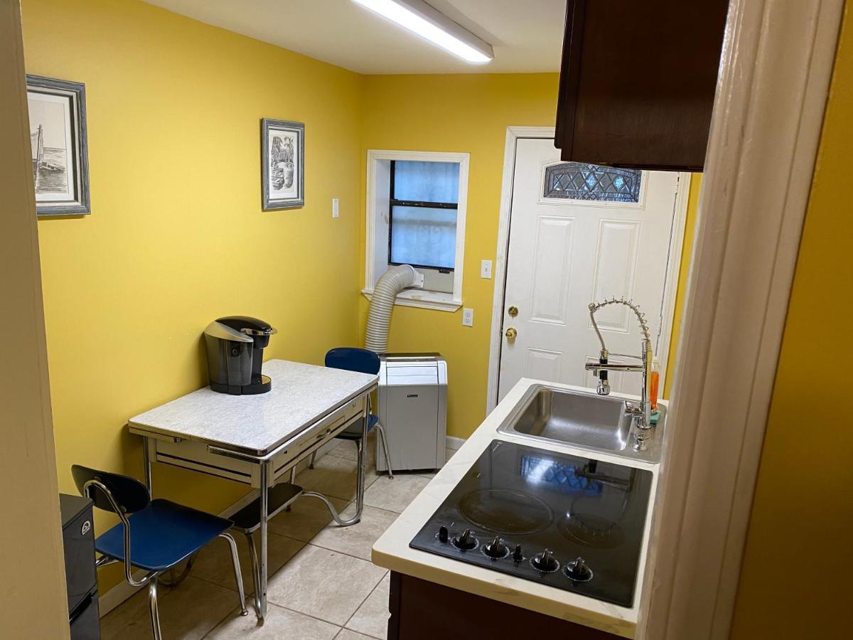 Comfortable Crash Pad New Orleans Bagian luar foto
