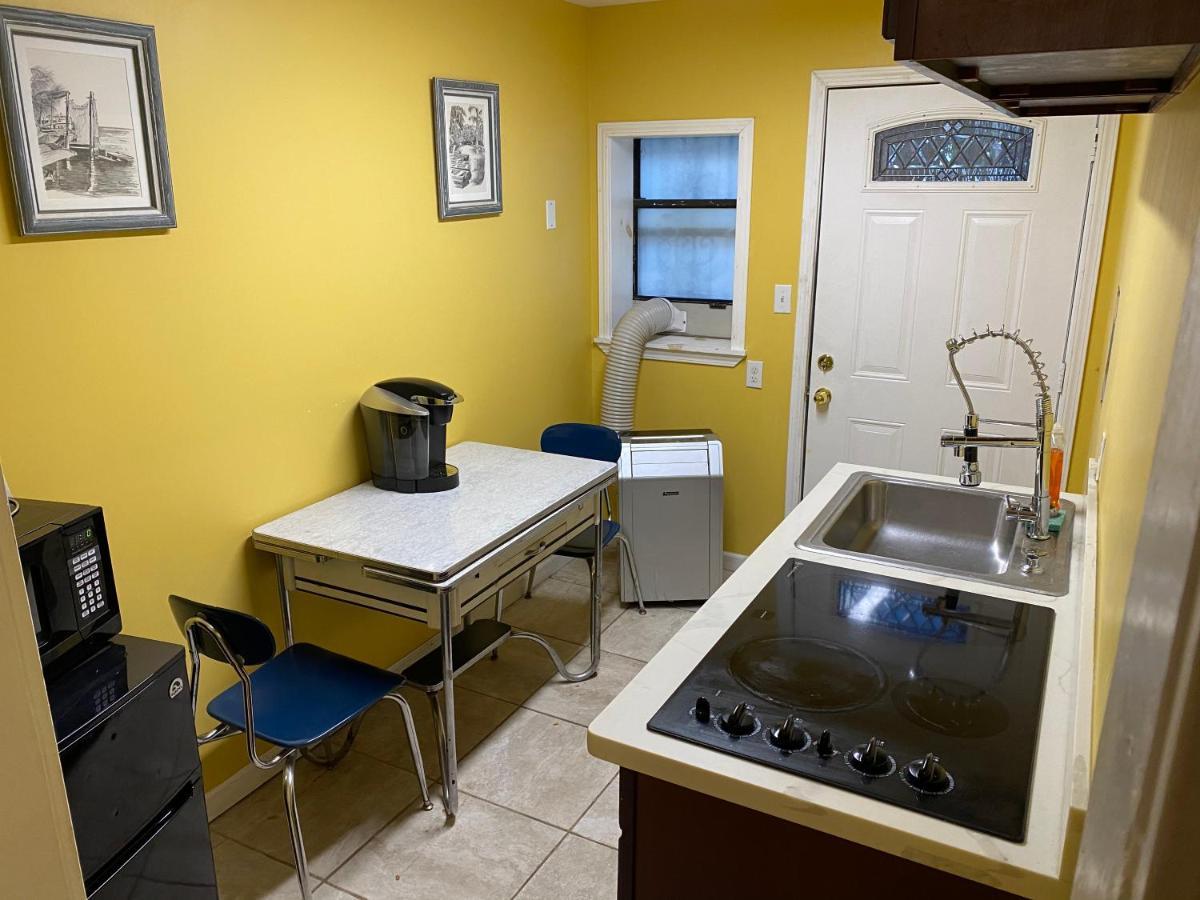 Comfortable Crash Pad New Orleans Bagian luar foto